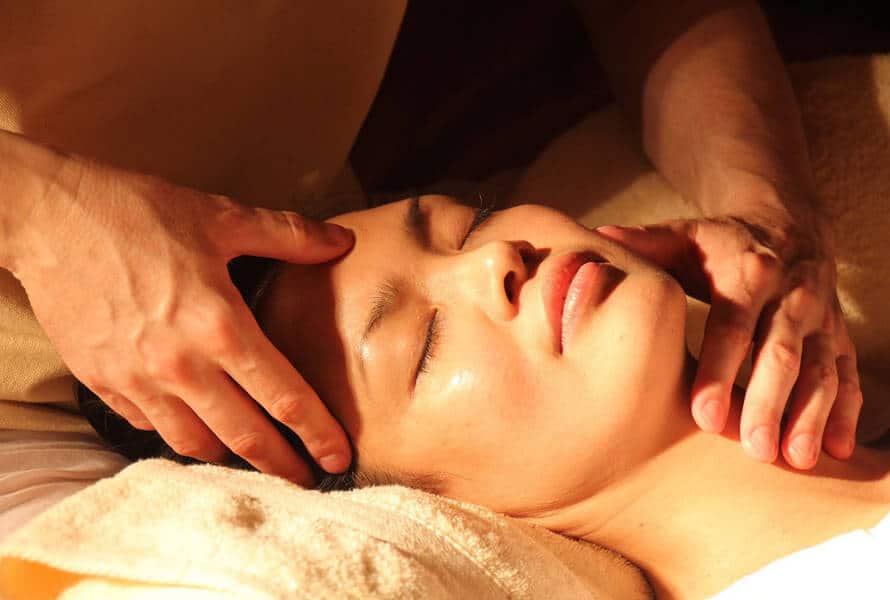 wpływ masażu na skórę